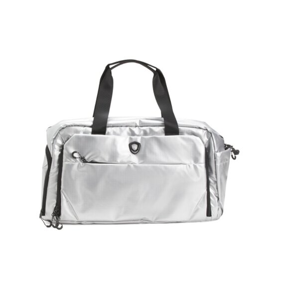 TRAVELERS CHOICE Silver 20in Odessa Metallic Weekender - Picture 1 of 2